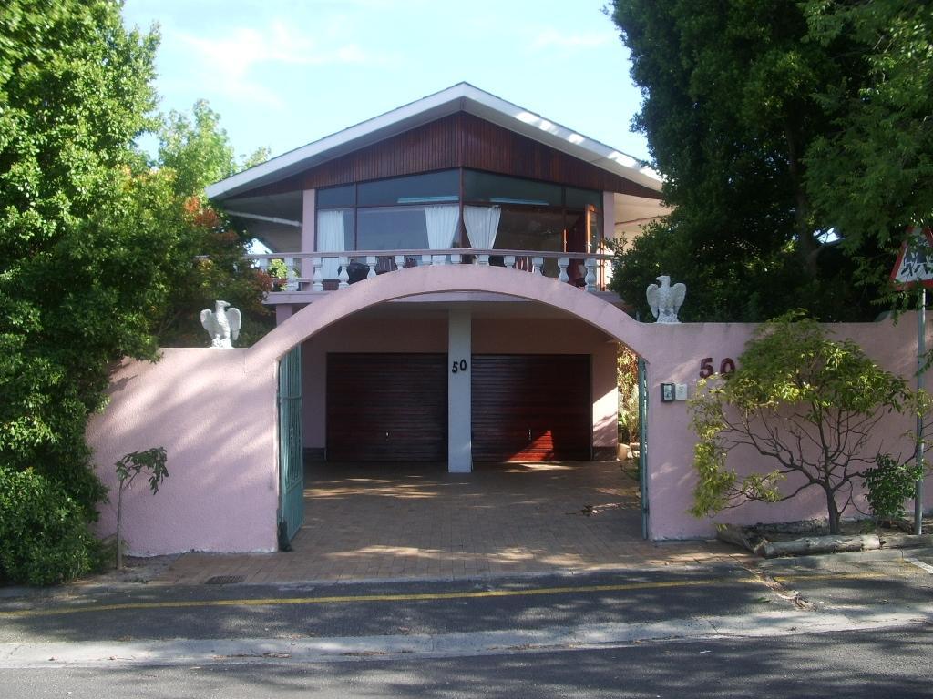 50 On Theal Apartman Parow Kültér fotó