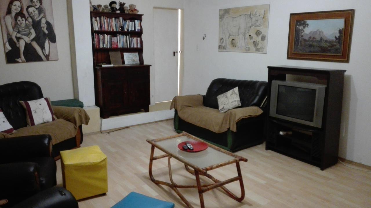 50 On Theal Apartman Parow Kültér fotó