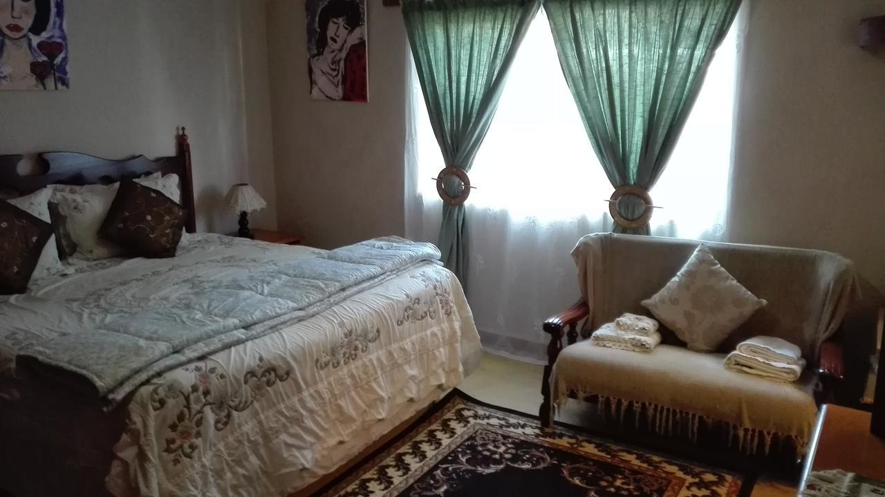 50 On Theal Apartman Parow Kültér fotó